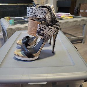 MIA Limited Edition Women's Rocco Pump